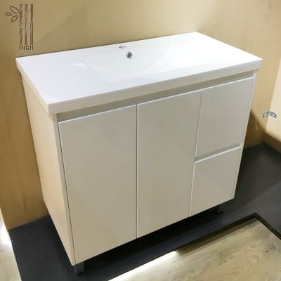 Lacquer