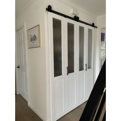 Lacquer,MDF,Solid wood